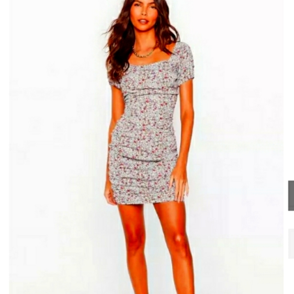 Nasty Gal A Little Seedy Floral Ruched Dress NWT